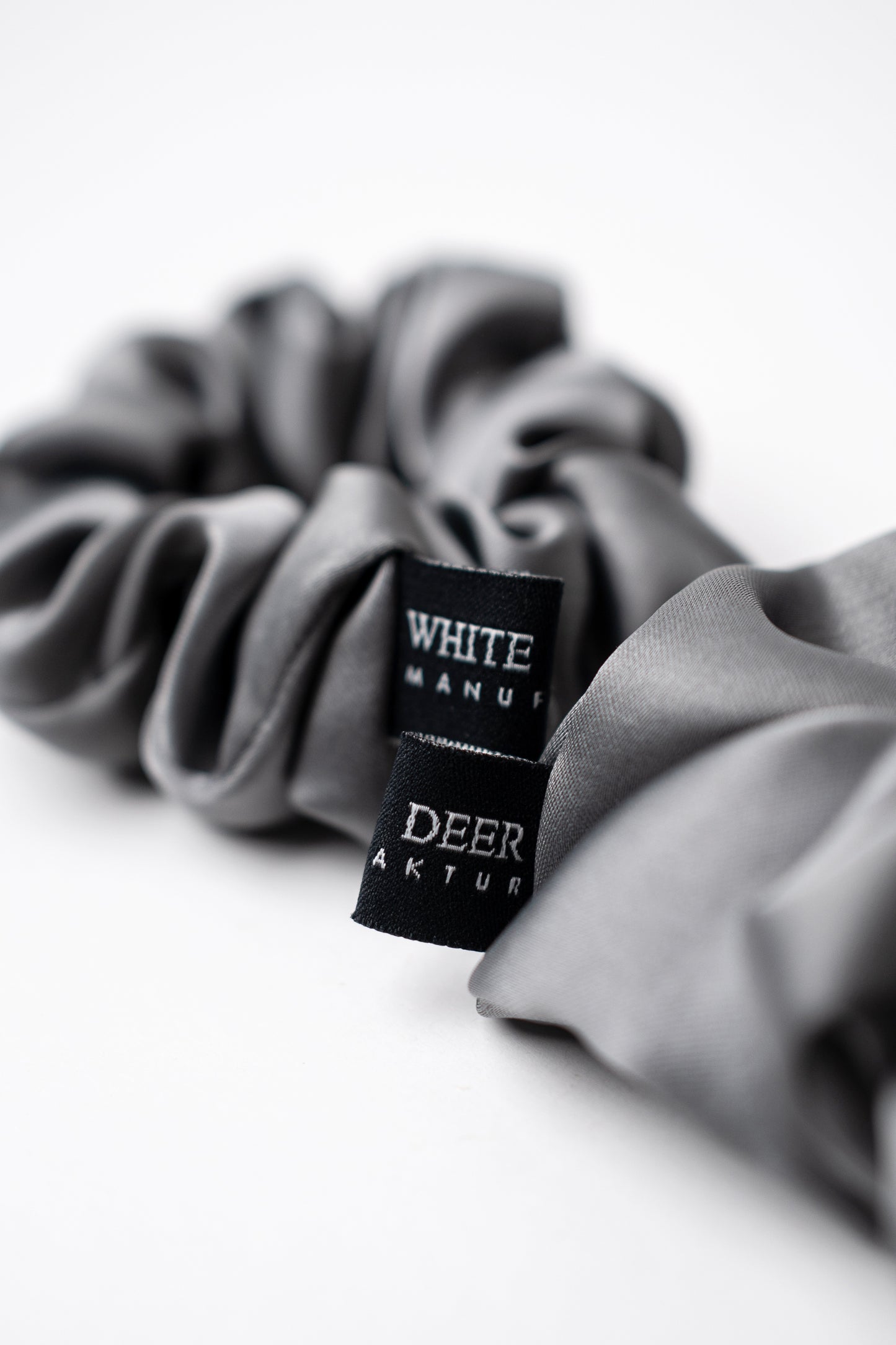 Satin Scrunchie - Soft Edition - Anthrazit