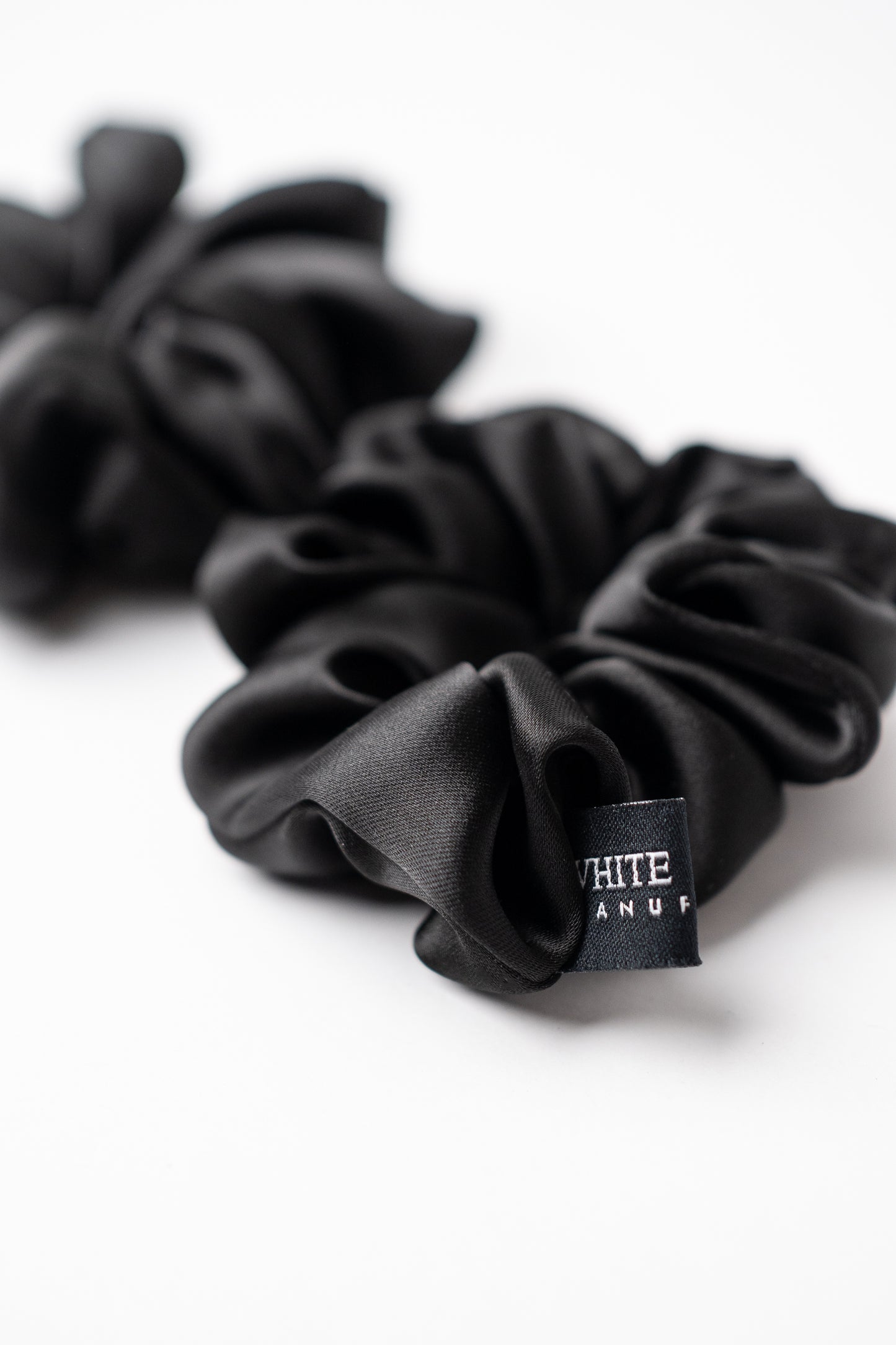 Satin Scrunchie - Soft Edition - Black