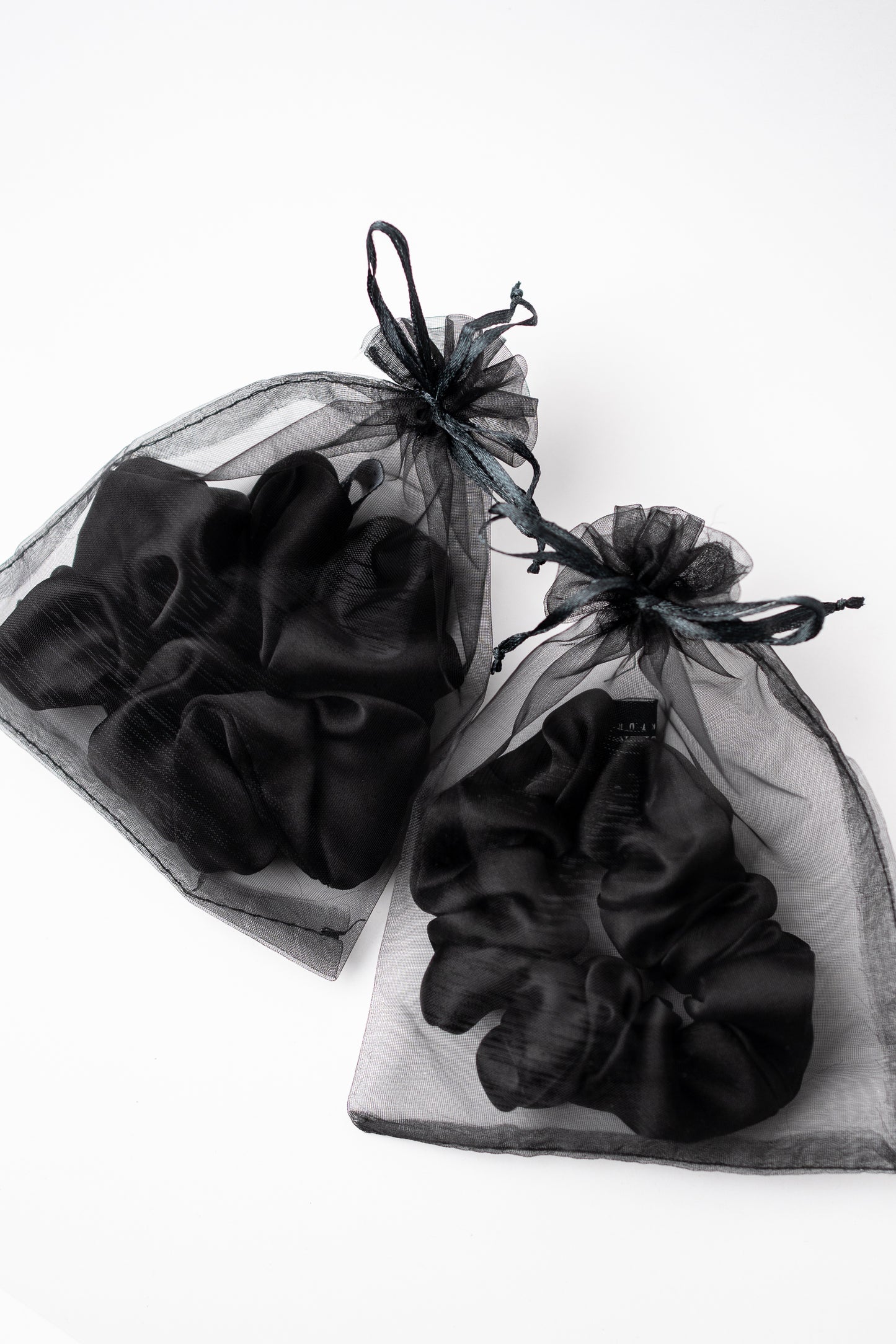 Satin Scrunchie - Soft Edition - Black